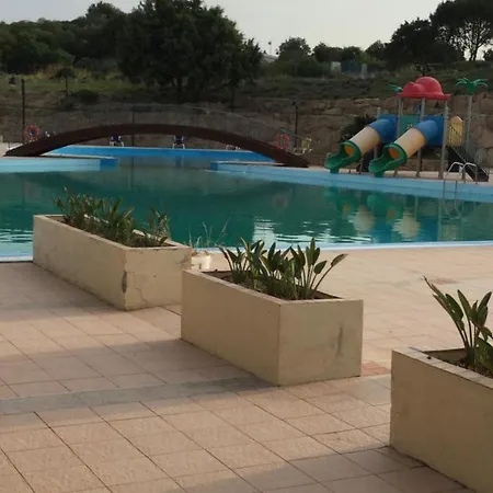 Pinetina Apartament *